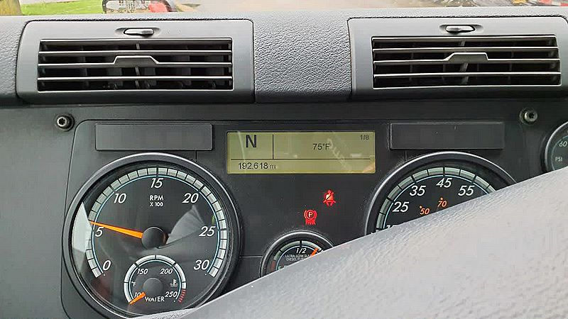 2019 Freightliner CASCADIA 113