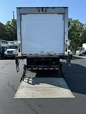 2020 Freightliner M2 106