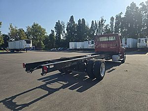 2019 Freightliner M2 106