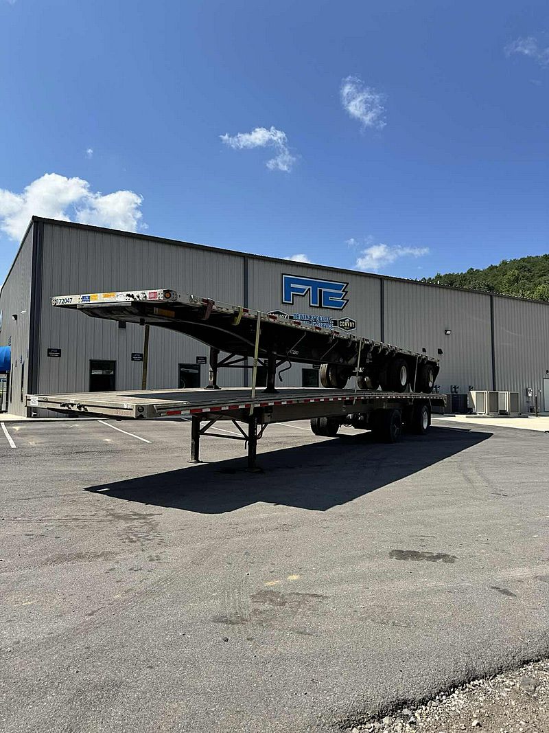 2012 MAC Flatbed