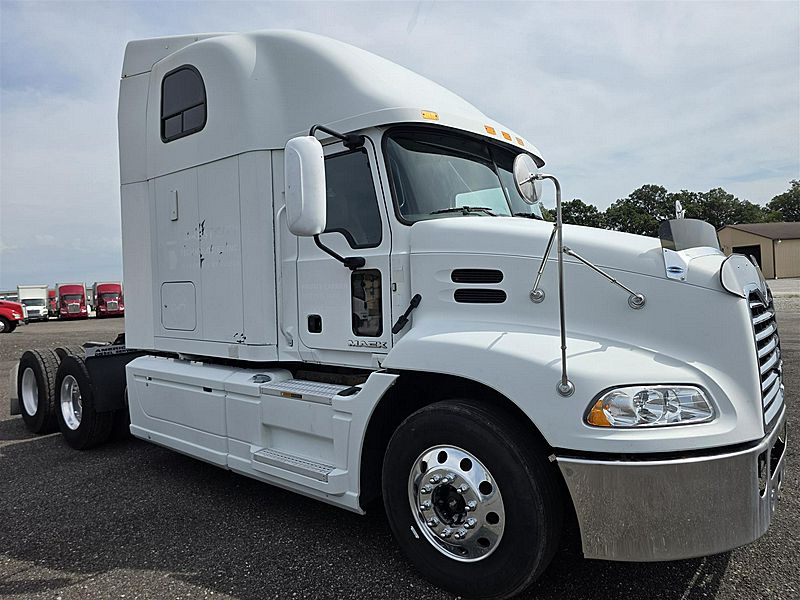2014 Mack CXU613