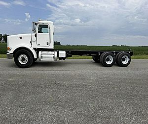 2018 Peterbilt 367 - Cab & Chassis