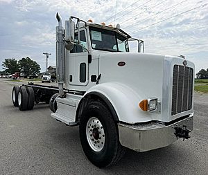 2018 Peterbilt 367 - Cab & Chassis