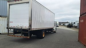2021 Freightliner M2 106