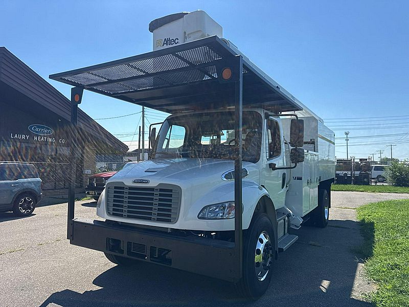 2019 Freightliner M2