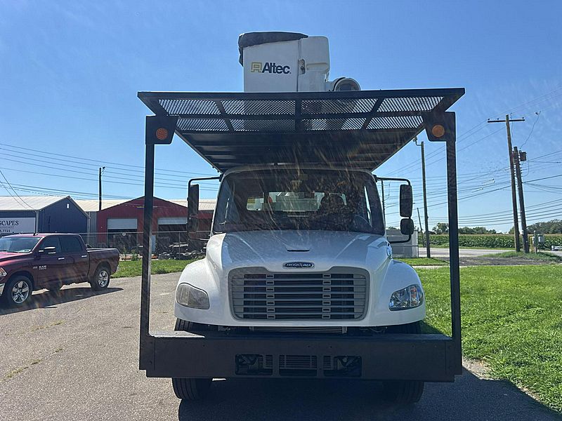 2019 Freightliner M2