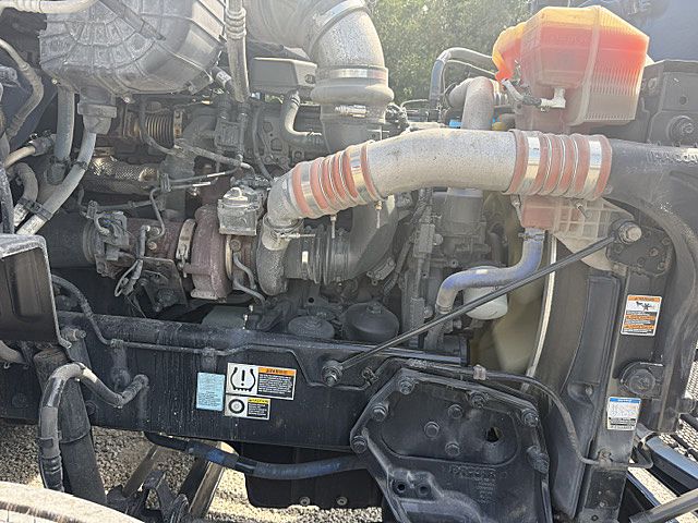 2022 Peterbilt 579