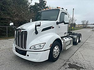 2022 Peterbilt 579