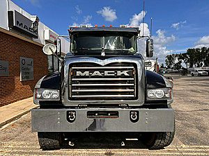 2024 Mack Granite GR64F - Dump Truck