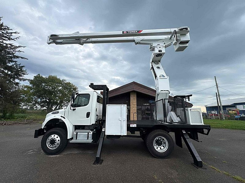 2015 Freightliner M2
