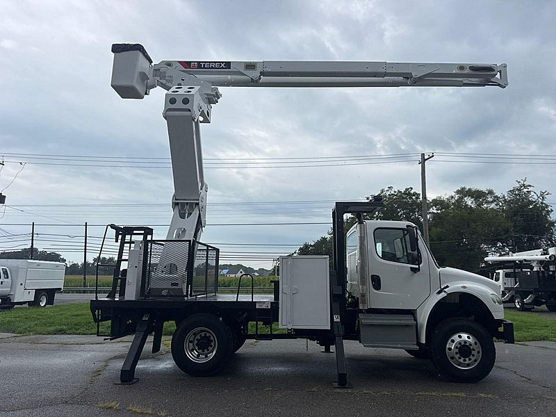 2015 Freightliner M2