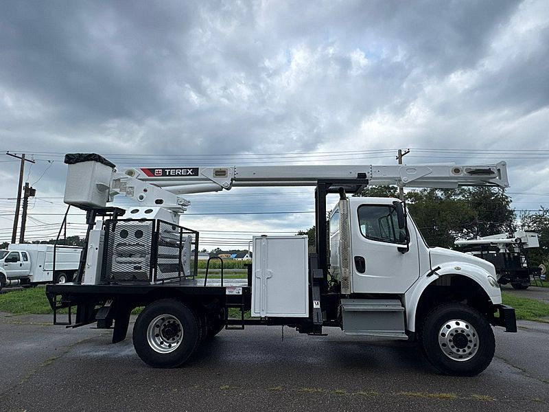 2015 Freightliner M2