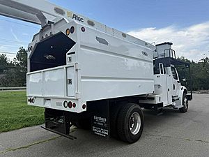 2014 Freightliner M2