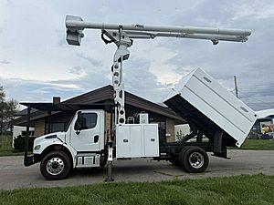 2014 Freightliner  - Bucket Truck