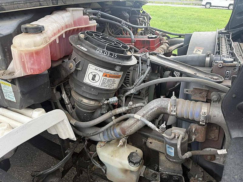 2014 Freightliner M2