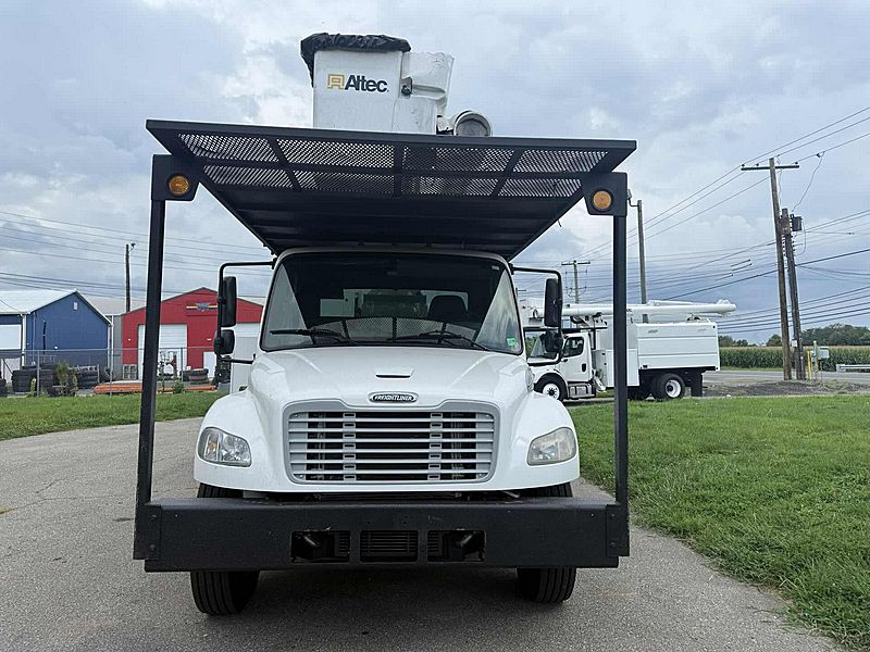 2014 Freightliner M2