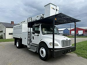 2013 Freightliner M2