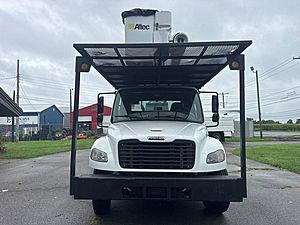 2016 Freightliner M2 - Bucket Truck