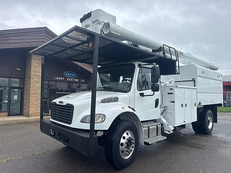 2016 Freightliner M2