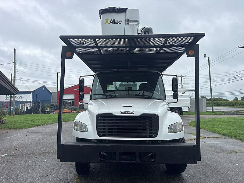2016 Freightliner M2
