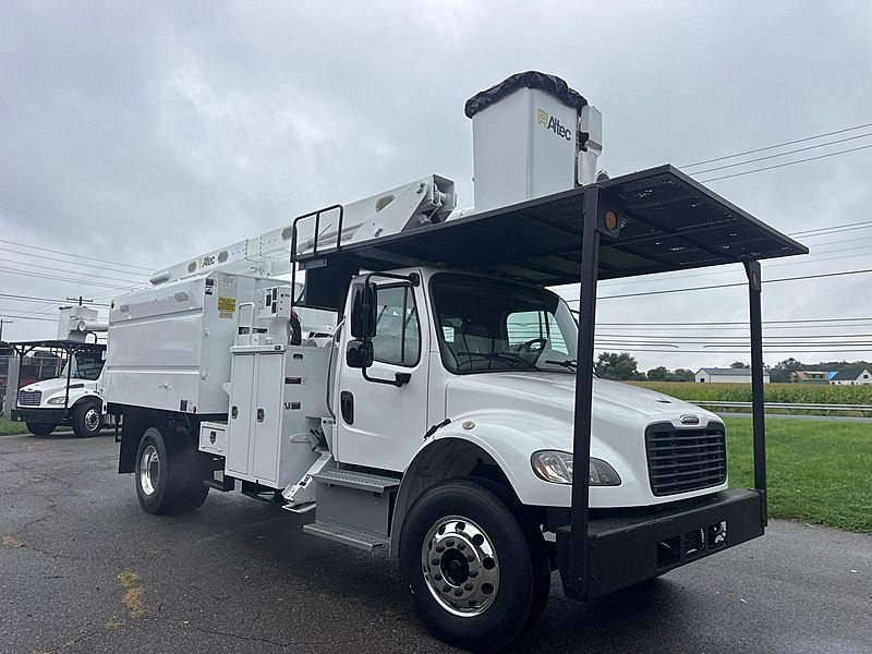 2016 Freightliner M2