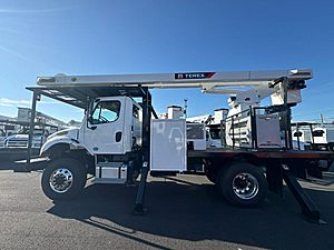 2015 Freightliner M2 - Bucket Truck