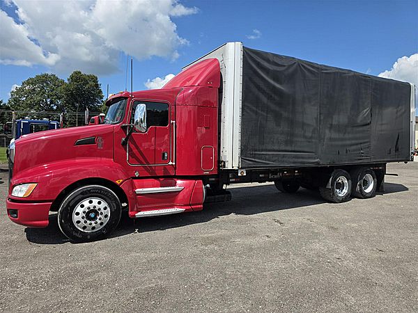 2014 Kenworth T660 - Curtainside
