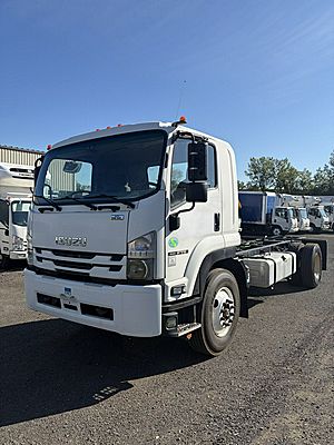 2019 Isuzu FTR - Cab & Chassis