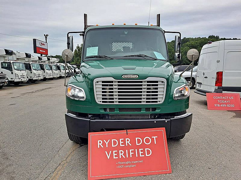2020 Freightliner M2 106