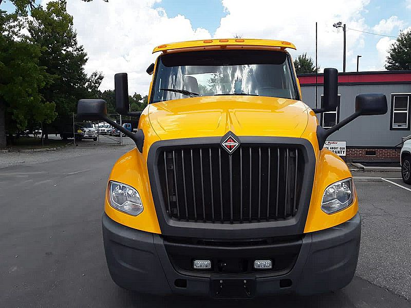 2020 International LT625