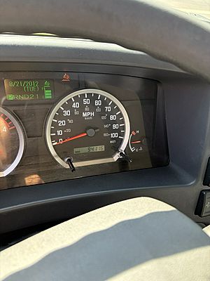 2017 Isuzu NRR