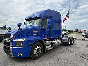2020 Mack Anthem - Sleeper Truck