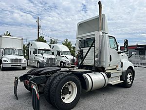 2021 International LT625
