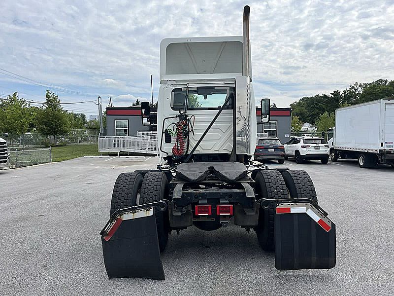 2021 International LT625