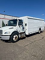 2019 Freightliner M2 106