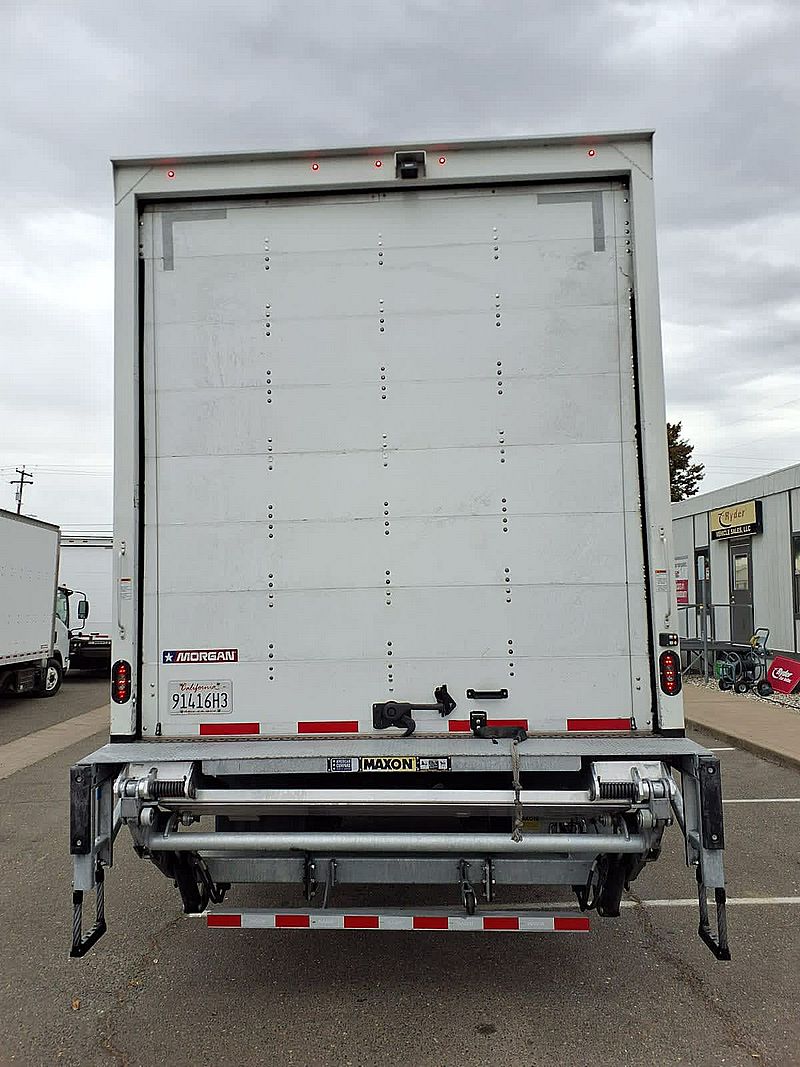 2022 Freightliner M2 106