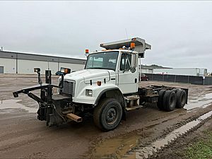 2002 Freightliner FL80