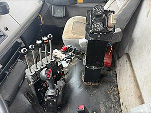 2002 Freightliner FL80