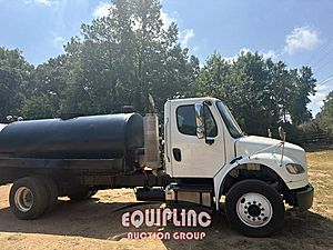 2019 Freightliner M2 106