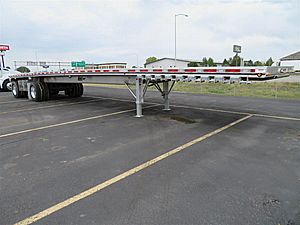 2027 East Beast (BST) - Drop Deck Trailer