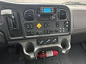 2018 Freightliner M2 106