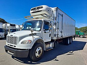 2019 Freightliner M2 106