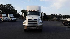 2018 Mack Pinnacle - Day Cab