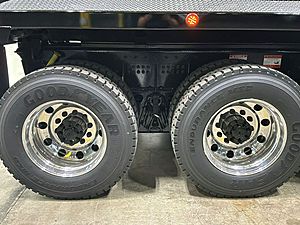 2027 Kenworth T880 - Dump Truck