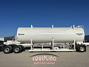 2024 KLEIN KPT-120 PORTO-TOWER WATER TANK - Equipment