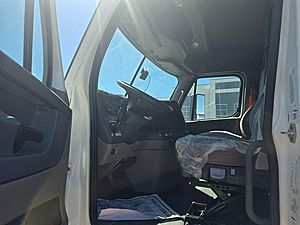 2017 Freightliner CASCADIA