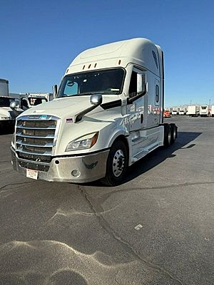 2022 Freightliner Cascadia - Sleeper Truck