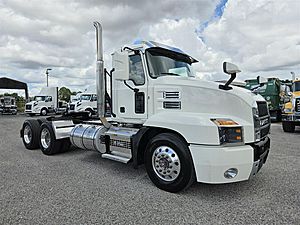 2020 Mack Anthem AN64T - Day Cab