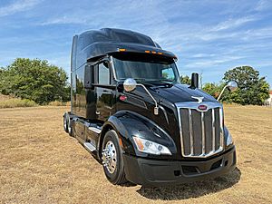2022 Peterbilt 579