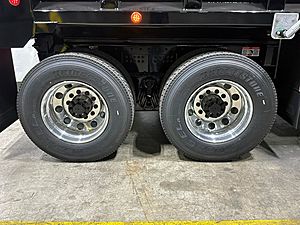 2027 Kenworth T880 - Dump Truck